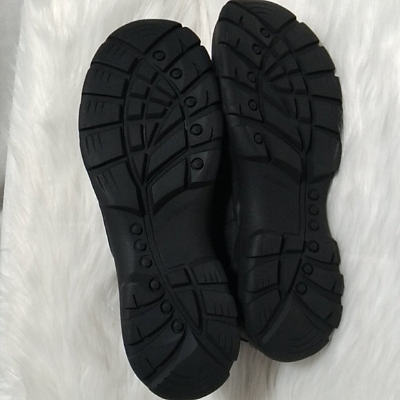 SALE! Lands End Black Leather Pull On Boots Sz.9 1/2 main image 8